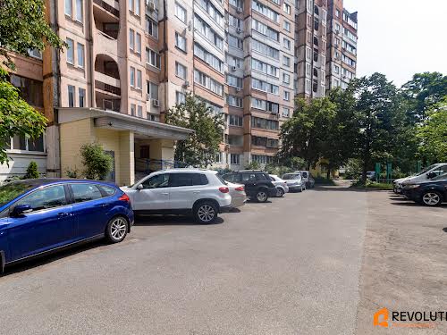 квартира за адресою Миколи Закревського вул., 13