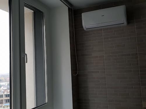 квартира за адресою Зарічна вул., 16