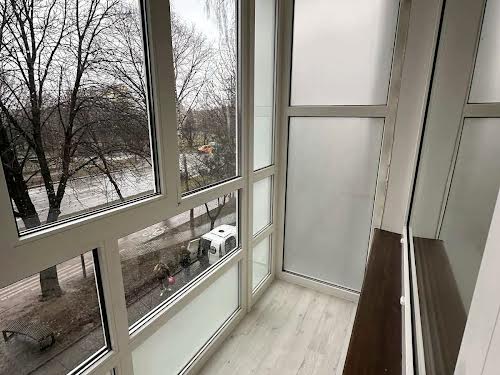 квартира за адресою Олександра Довженка вул., 3