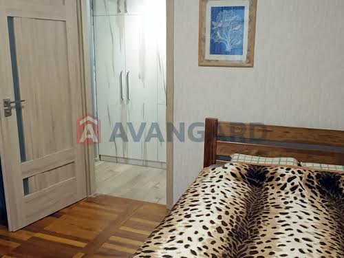 квартира за адресою Поштова вул. (Горького), 57