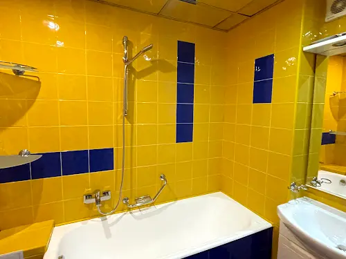 квартира за адресою Русанівський бульв., 1