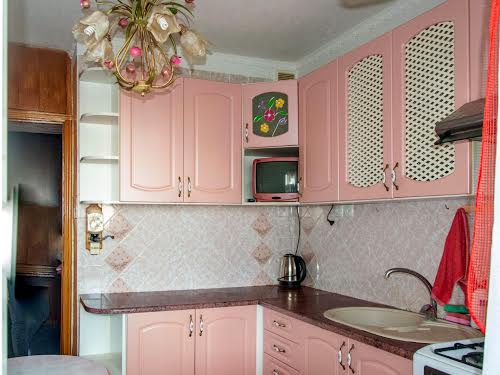 квартира за адресою Червоної калини, 65