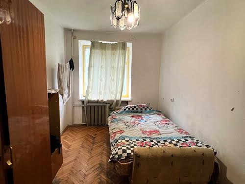квартира за адресою Василя Симоненка вул., 2