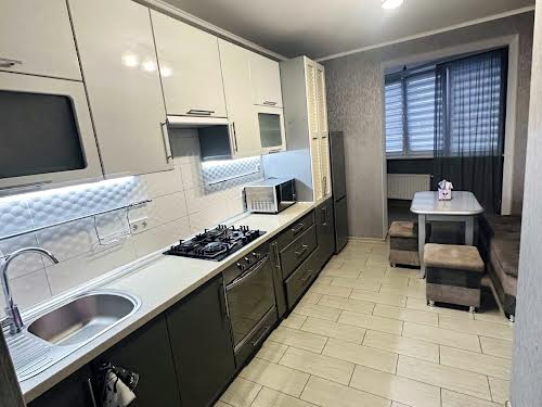 квартира по адресу с. Софиевская борщаговка, Боголюбова ул., 7