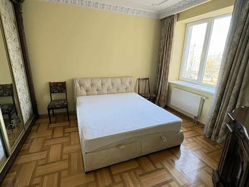 квартира за адресою Авраама Лінкольна вул., 6