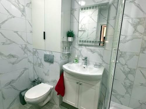 квартира за адресою Космічна вул., 5