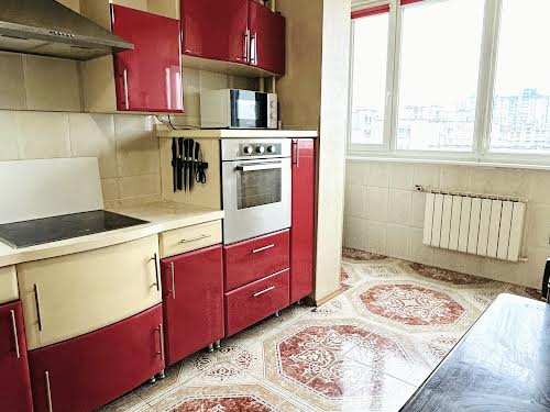 квартира за адресою Ревуцького вул., 42Б