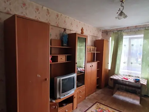квартира за адресою Михайла Максимовича вул., 6