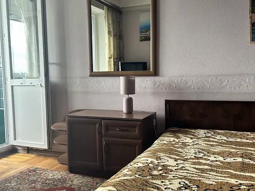 квартира за адресою Русанівська набережна вул., 8