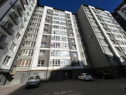 квартира за адресою Олександра Довженка вул., 21А