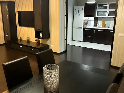 квартира по адресу Ревуцкого ул., 9