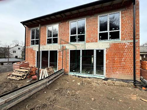 будинок за адресою Голубця Миколи