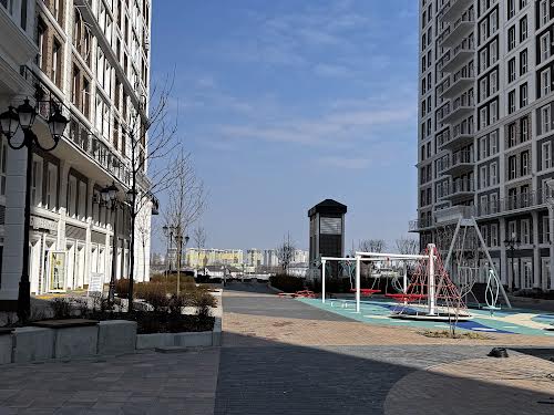 квартира за адресою Михайла Максимовича вул. (Онуфрія Трутенка), 26