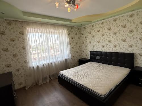 квартира за адресою Будівельників вул., 2