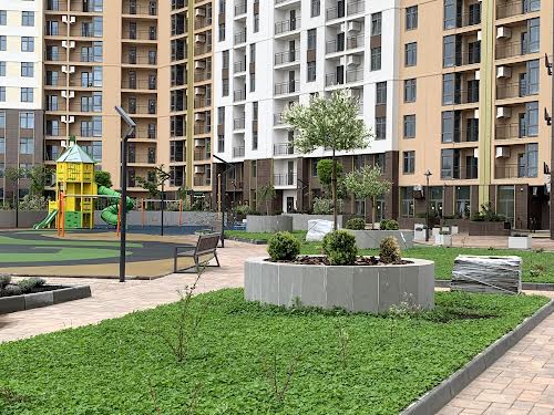 квартира за адресою Краснова вул., 3