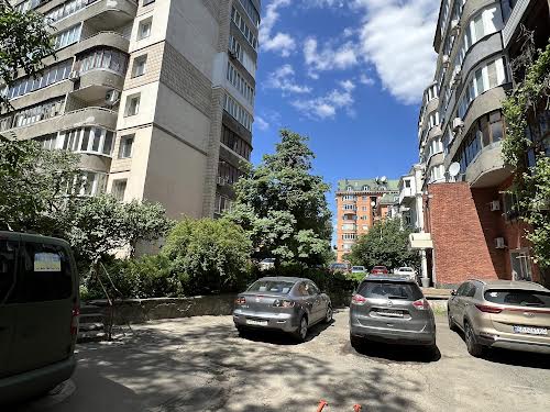 квартира за адресою Івана Мазепи вул. (Січневого Повстання), 12-Б