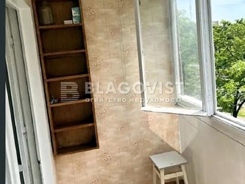 квартира за адресою Симиренка вул., 5