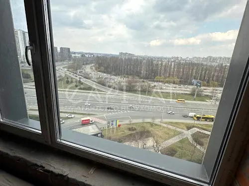 квартира за адресою Академіка Заболотного вул., 1-Б