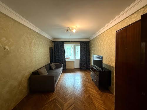 квартира за адресою Сірожупанників вул. (Валентина Сєрова), 36