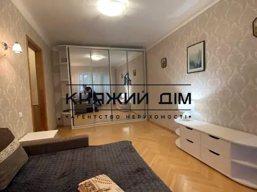 квартира по адресу Голосеевский просп. (40-летия Октября), 46-А