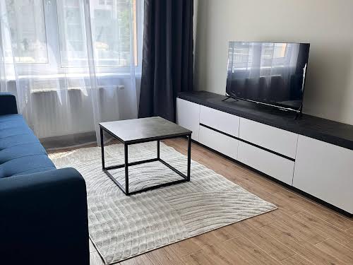 квартира за адресою Берковецька вул., 6