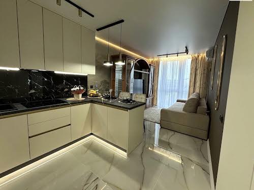 квартира за адресою Хмельницького, 223а