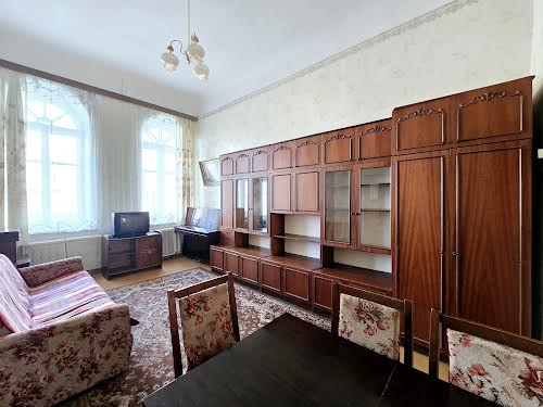 квартира за адресою Небесної Сотні вул. (Пролетарська), 17
