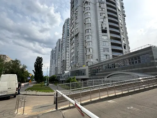 квартира по адресу Николая Ушакова ул., 1-В