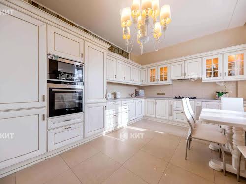 квартира за адресою Чернишевська вул., 31