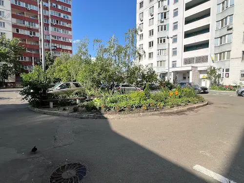 квартира за адресою Анни Ахматової вул., 16-Б