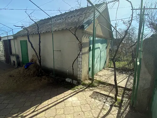 будинок за адресою Суворова, 1