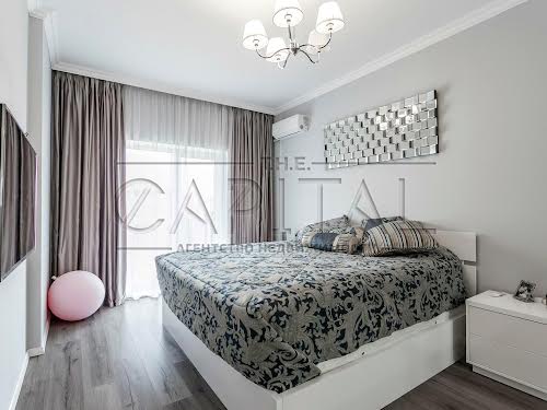 дом по адресу с. Петропавловская борщаговка, Фізкультурний пер., 30