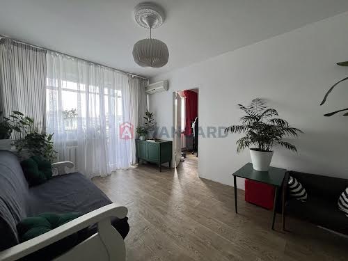 квартира за адресою Пасічна вул., 42