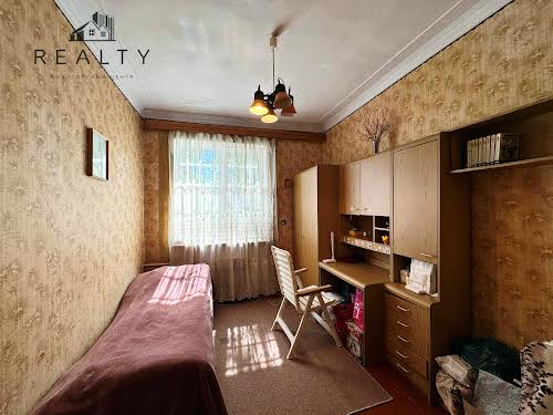 квартира за адресою Героїв Крут вул. (12 Квітня), 7