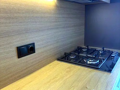 квартира за адресою Радистів вул., 40