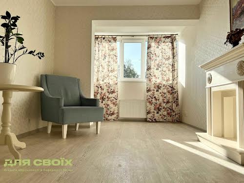квартира по адресу Комарова, 38