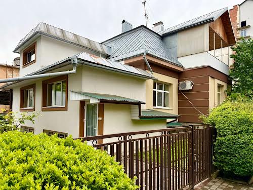 будинок за адресою Северина Снігуровича вул., 1