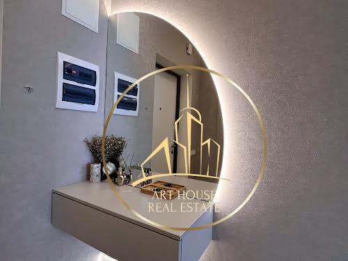 квартира за адресою Зарічна вул., 6