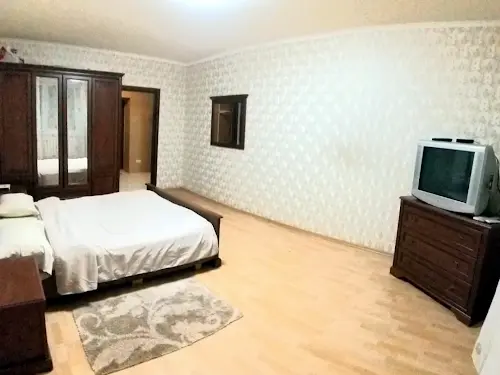 квартира за адресою Драгоманова вул., 1-А