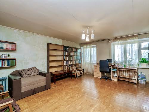 квартира за адресою Олександра Кониського вул., 67