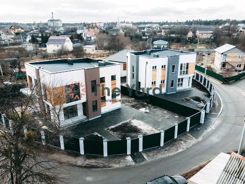 дом по адресу Набережная ул., 7а