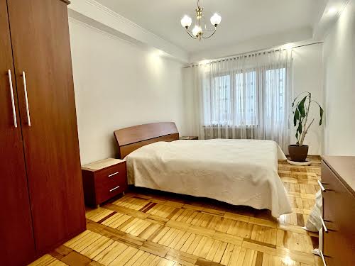 квартира за адресою Бородинська вул., 1