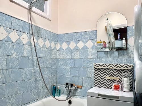 квартира за адресою Роксоляни вул., 20