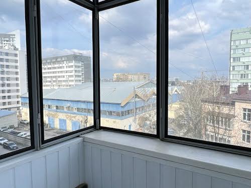 квартира по адресу Окуневского ул., 3