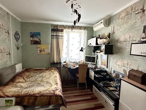 квартира за адресою Івана Мазепи вул. (Мануїльського), 79
