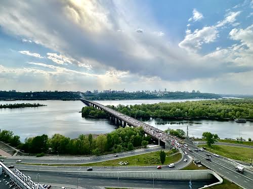 квартира за адресою Дніпровська набережна вул., 1