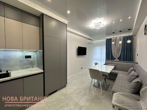квартира за адресою Михайла Максимовича вул. (Онуфрія Трутенка), 28-Е