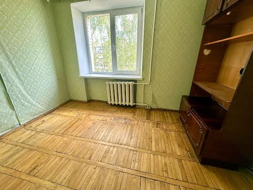 квартира за адресою Космонавтів просп., 78