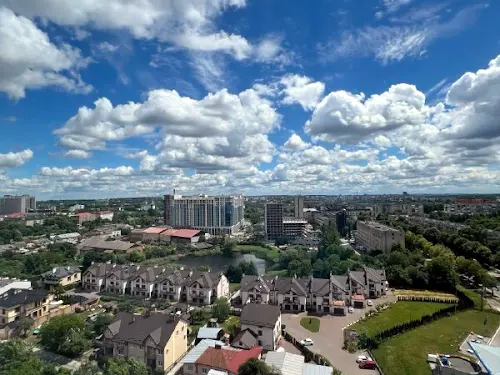квартира за адресою Володимира Великого вул., 10