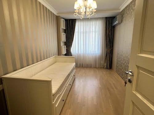 квартира за адресою Богдана Хмельницького бульв., 19